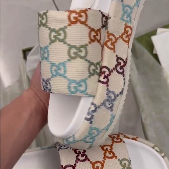 Colorful Patterned Platform Slides - Picture 2 of 9